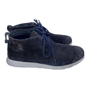 Ugg Australia Freamon chukka sneakers Mens Size 9 Blue Suede shoes 1007645